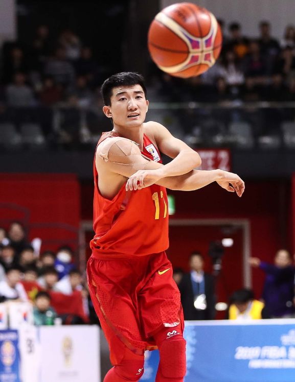 雷速足球直播-步行者轻取江苏队，孙铭徽点燃赛场