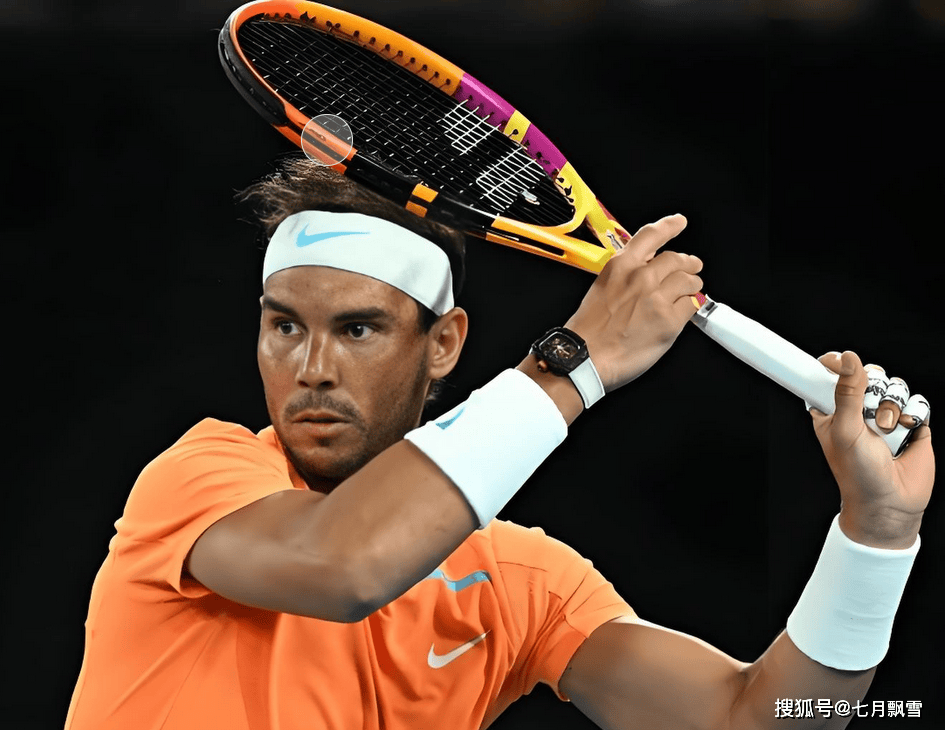 法网完胜ATP总决赛,纳达尔点燃赛场 法网完胜ATP总决赛,纳达尔点燃赛场