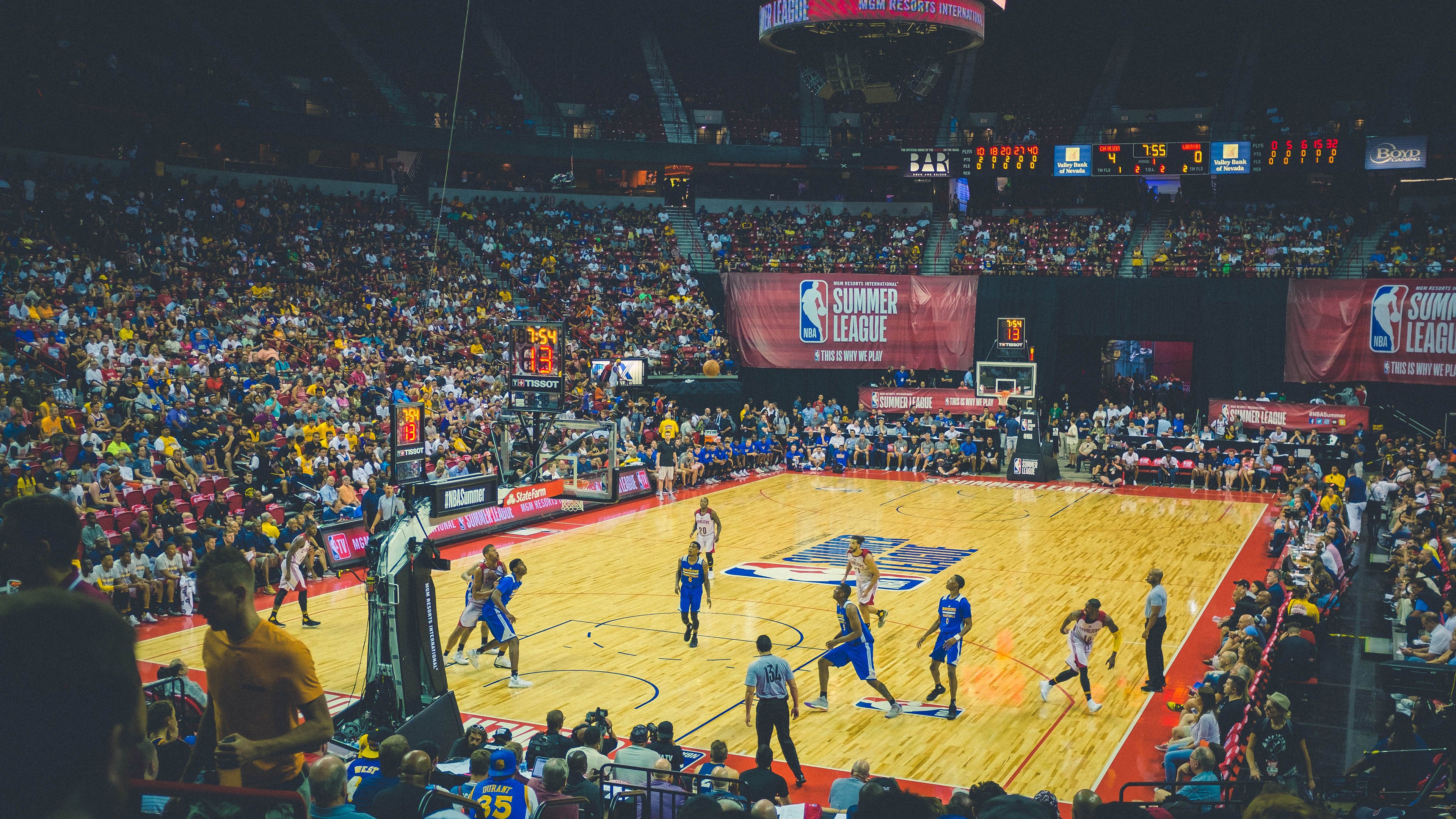 雷速体育入口-当深圳遇见克利夫兰，西亚卡姆如何成为跨越文化的篮球焦点